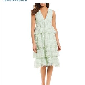 Gianni Bini light green midi dress